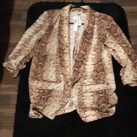 Snakeskin Print Blazer-New with tag - Picture 4 of 10